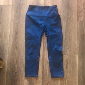 ALO leggings.  Capri Length